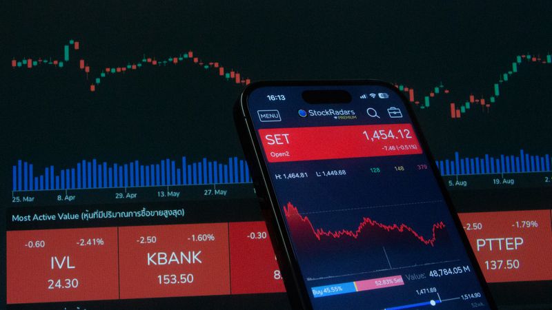 Financial trading data representing hashrate derivatives and hedging strategies