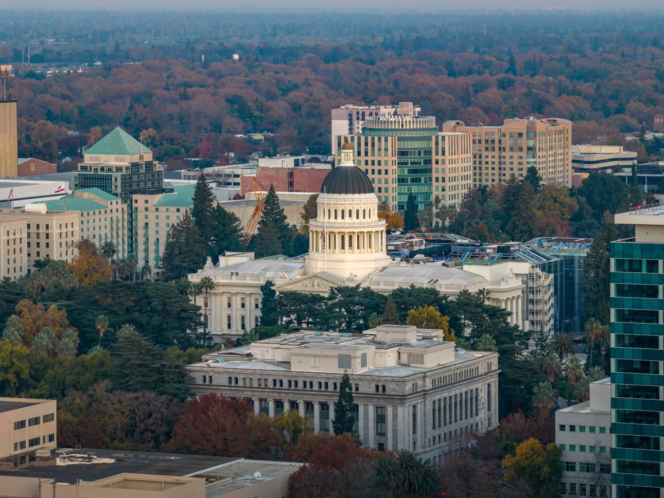 U.S. state capitol building representing 2026 state legislative activity on Bitcoin mining laws